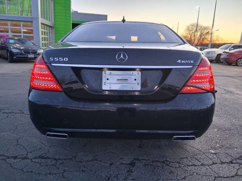 Used 2011 Mercedes-Benz S 550 4MATIC image 8