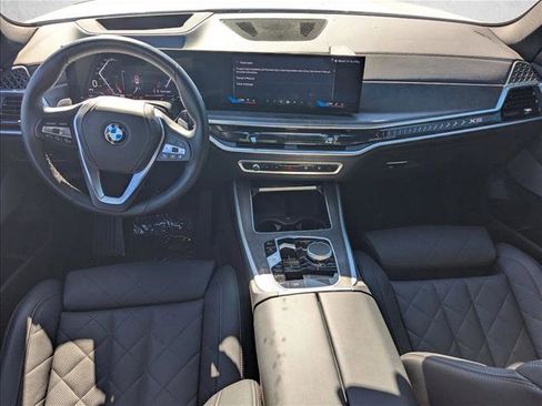 Certified 2025 BMW X5 sDrive40i w/ Climate Comfort Package image 19