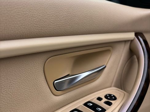 Used 2013 BMW 328i xDrive Sedan image 11