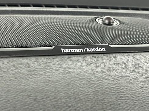 Certified 2022 RAM 1500 Laramie image 33