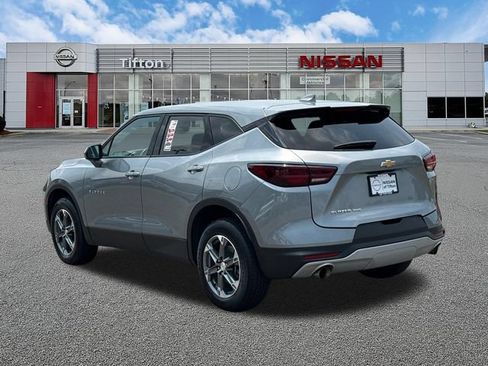 Used 2025 Chevrolet Blazer LT AWD/4WD image 5