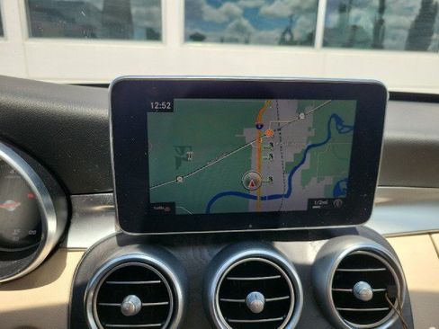 Used 2016 Mercedes-Benz C 300 Sedan image 9