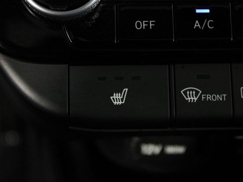 Certified 2025 Hyundai Elantra SEL FWD image 26