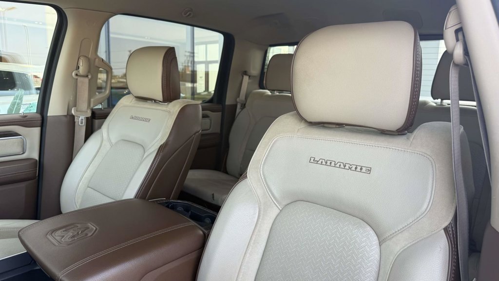 Used 2019 RAM 1500 Laramie AWD/4WD image 47