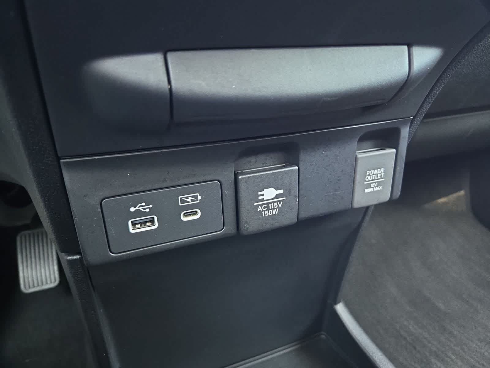 Used 2025 Honda Odyssey Elite image 31