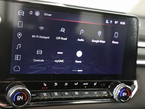 Used 2023 GMC Canyon Elevation w/ Convenience Package image 7