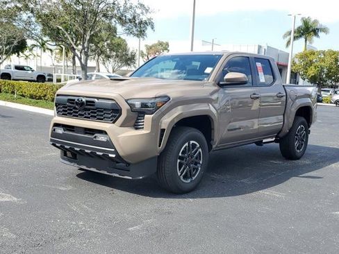 New 2026 Toyota Tacoma TRD Sport image 2