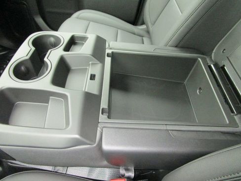 New 2026 GMC Sierra 2500 Pro image 43