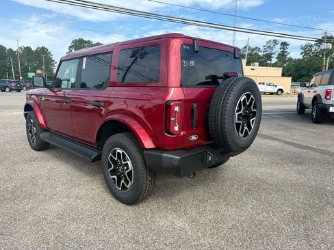 New 2026 Ford Bronco Outer Banks AWD/4WD image 8