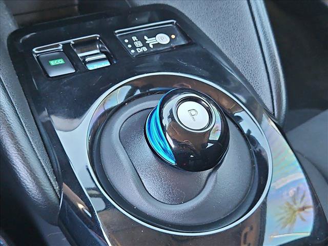 Used 2021 Nissan Leaf SV FWD image 17