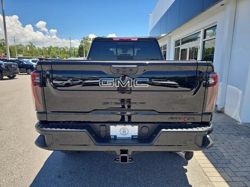 New 2026 GMC Sierra 2500 AT4X w/ LPO, Black Badging Package AWD/4WD image 7