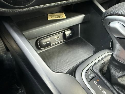 Used 2024 Kia Soul LX w/ Option Group 015 image 23