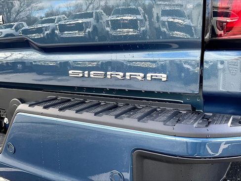 New 2026 GMC Sierra 2500 Denali Ultimate AWD/4WD image 8