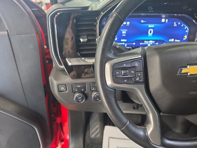 Used 2023 Chevrolet Silverado 1500 LT AWD/4WD image 16