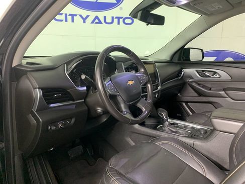 Used 2020 Chevrolet Traverse Premier w/ Redline Edition AWD/4WD image 16