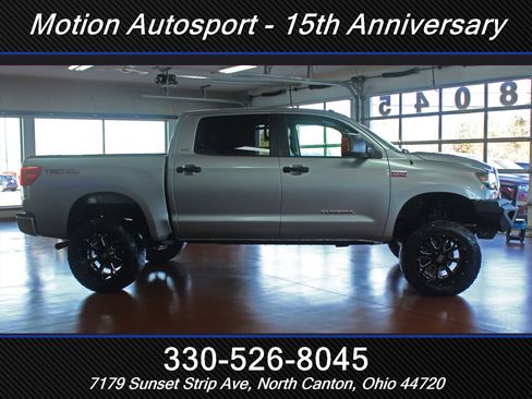 Used 2012 Toyota Tundra 4x4 CrewMax image 13
