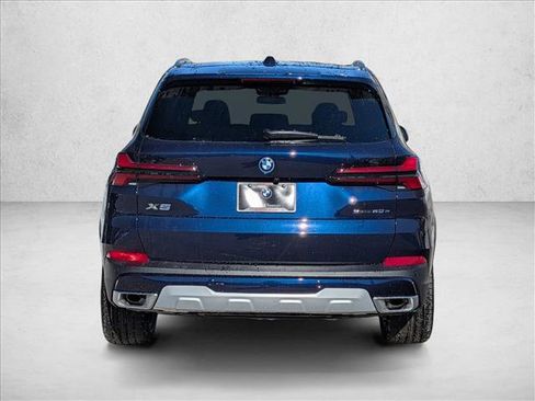 New 2026 BMW X5 xDrive50e w/ Premium Package image 7