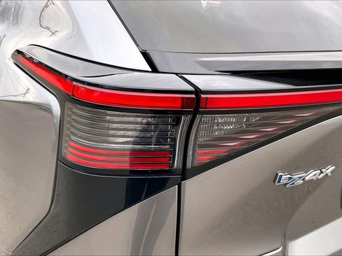 Used 2024 Toyota bZ4X XLE image 26