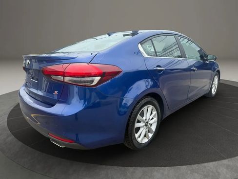 Used 2017 Kia Forte S w/ S Premium Package image 5