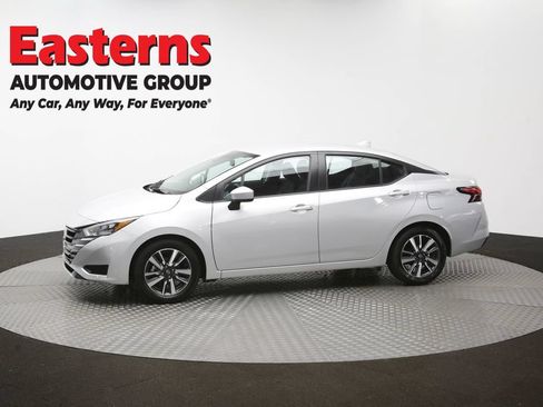 Used 2025 Nissan Versa SV FWD image 58