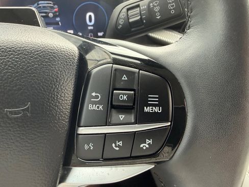 Used 2025 Ford Explorer Platinum w/ Ultimate Package AWD/4WD image 15