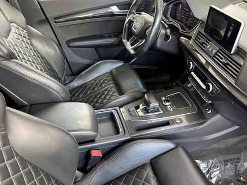 Used 2018 Audi SQ5 Prestige w/ Prestige Package AWD/4WD image 20
