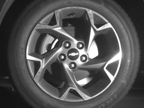 Used 2025 Chevrolet Trax LT FWD image 12