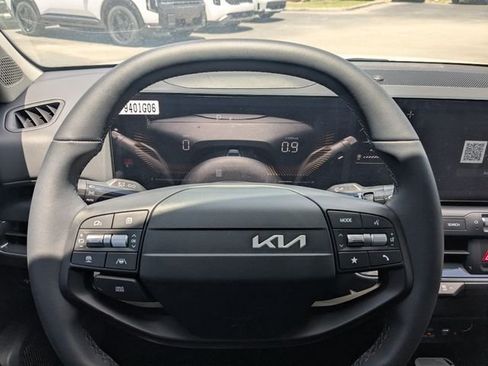 New 2026 Kia K4 EX FWD image 28
