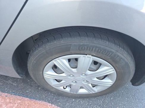 Used 2023 Kia Rio S FWD image 5