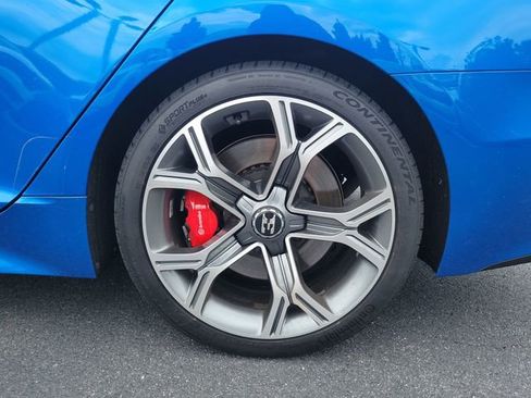 Used 2019 Kia Stinger GT2 RWD image 7