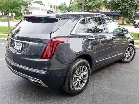 Used 2023 Cadillac XT5 Premium Luxury w/ Technology Package AWD/4WD image 7