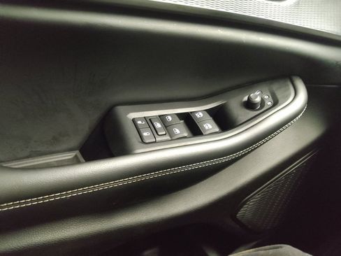 Used 2023 Jeep Grand Cherokee Altitude AWD/4WD image 27