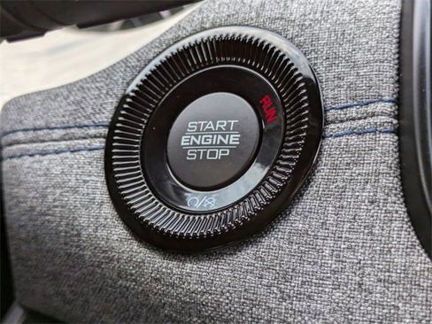 New 2025 Jeep Compass Sport image 29