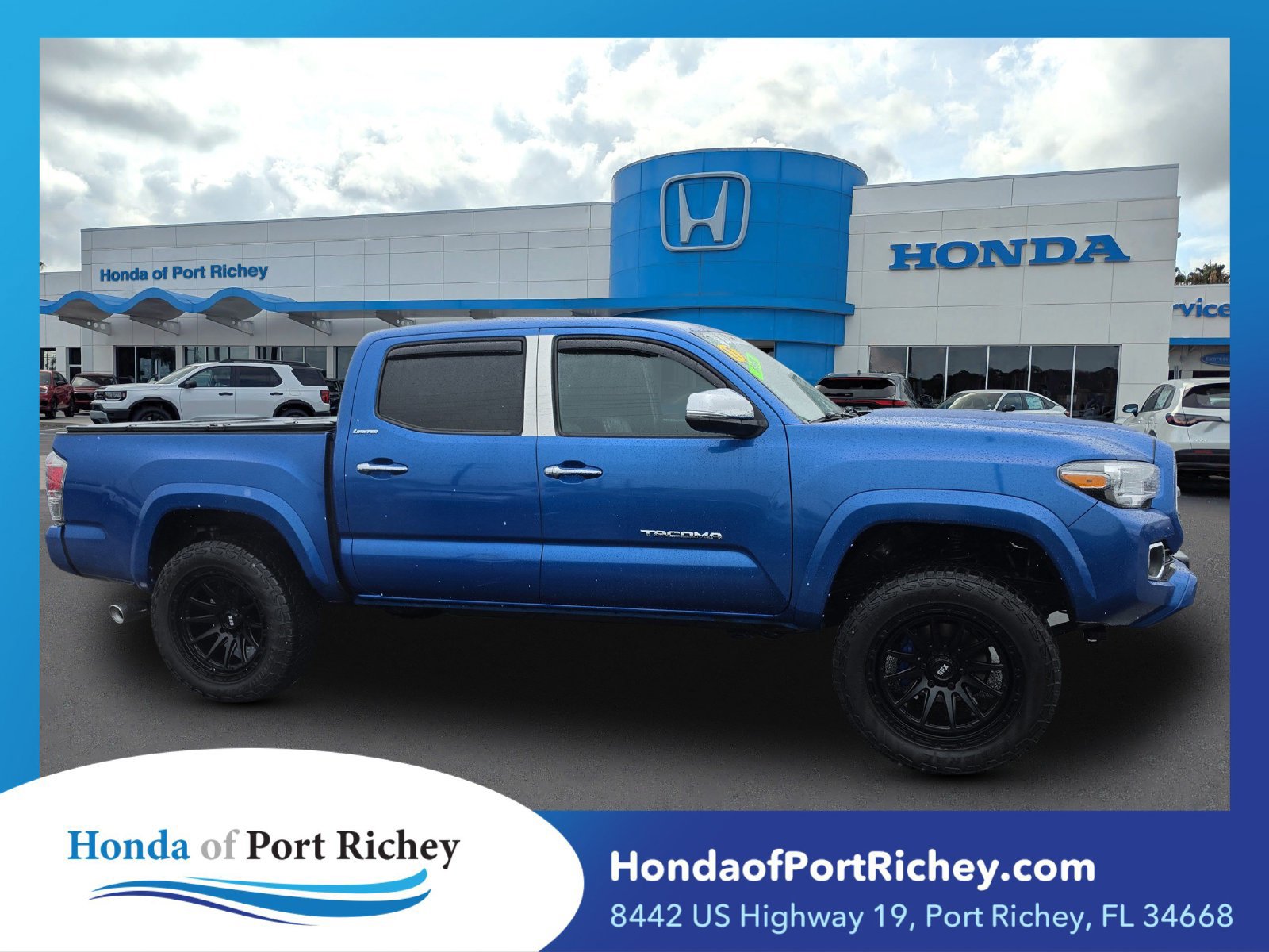 Used 2017 Toyota Tacoma Limited w/ Tow Package AWD/4WD image 1