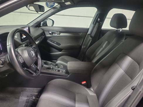 Used 2025 Honda Civic Sport image 17