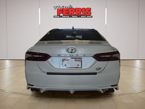 Used 2022 Toyota Camry XSE AWD/4WD image 6