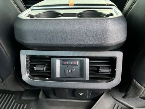 Used 2024 Ford F350 Platinum image 38