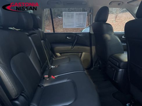 Used 2023 Nissan Armada SV image 29
