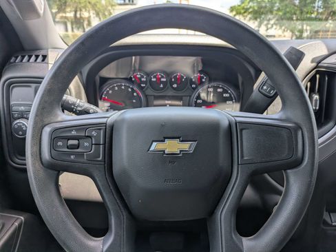 Used 2023 Chevrolet Silverado 1500 Custom RWD image 17