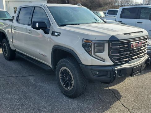 Used 2026 GMC Sierra 1500 AT4X image 2