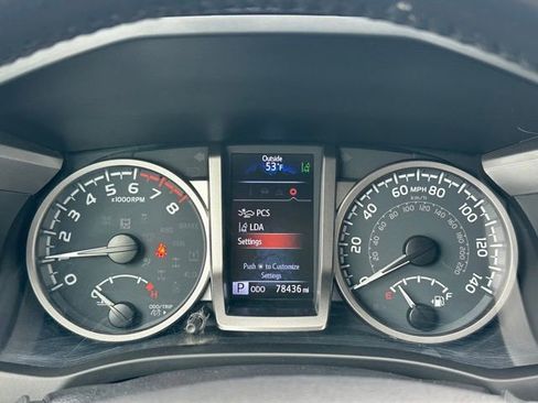 Used 2021 Toyota Tacoma SR5 image 40