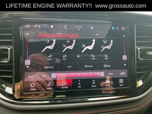 Used 2024 Dodge Durango R/T AWD/4WD image 17