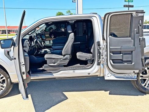 Used 2022 Ford F150 XL w/ STX Appearance Package RWD image 10