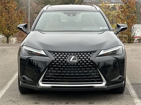Used 2023 Lexus UX 250h AWD w/ Premium Package image 30