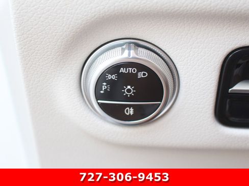 Certified 2023 Mercedes-Benz EQS 580 4MATIC Sedan image 22