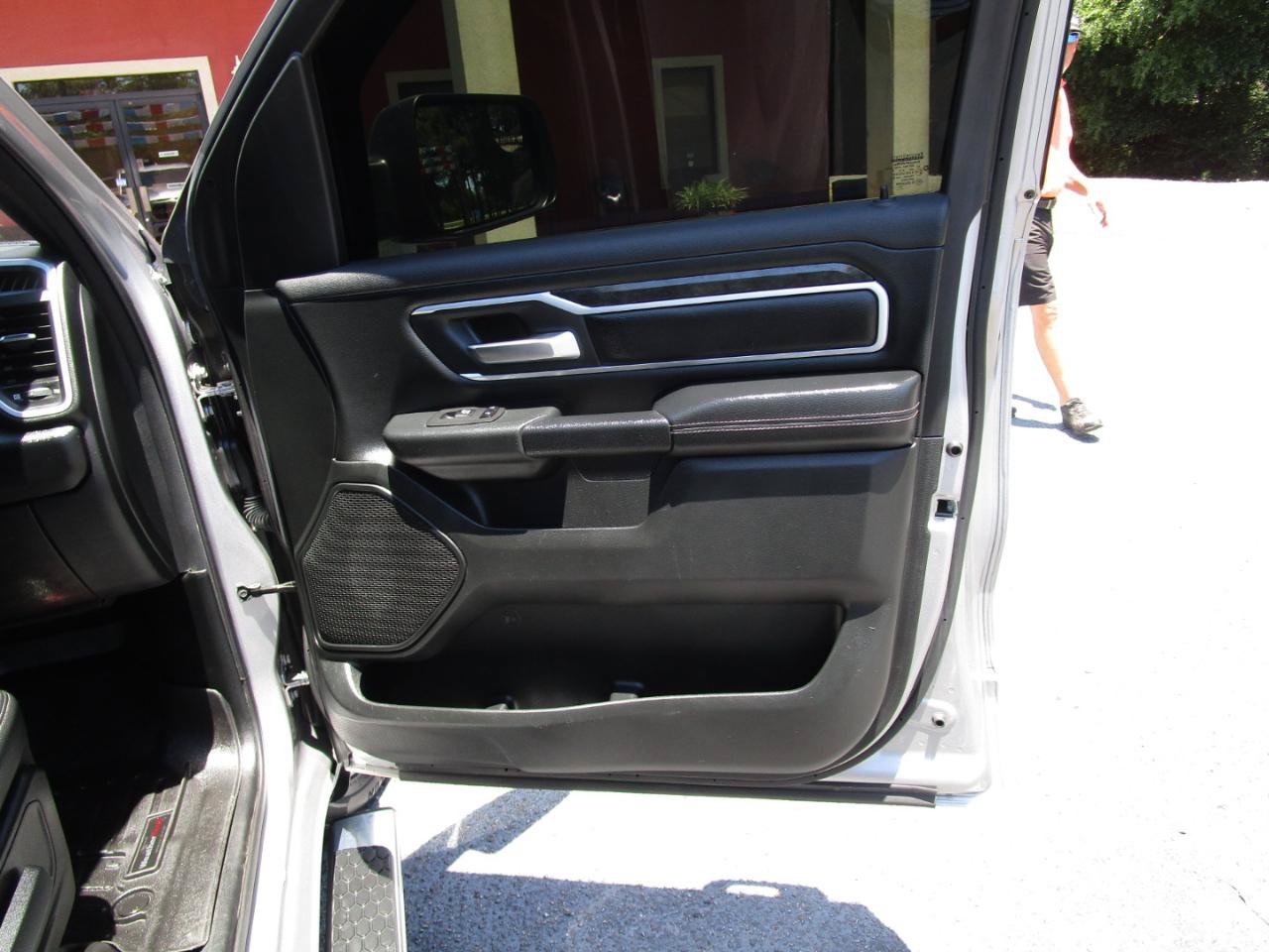 Used 2021 RAM 1500 Big Horn AWD/4WD image 35