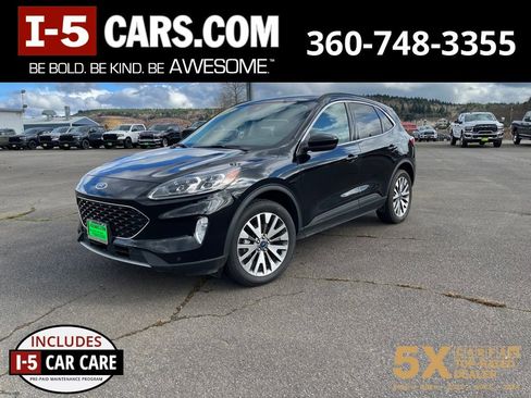 Certified 2022 Ford Escape Titanium image 1