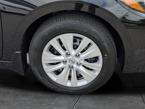 New 2025 Nissan Sentra S image 11