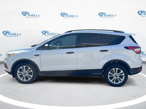Used 2017 Ford Escape S FWD image 2