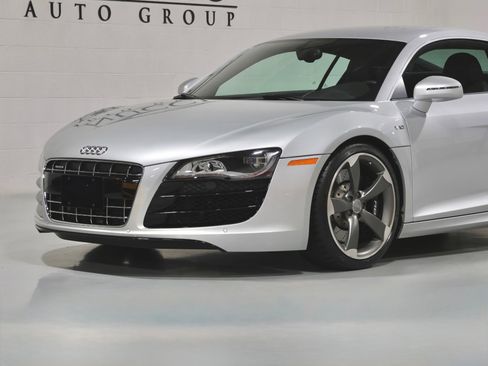Used 2011 Audi R8 V10 AWD/4WD image 31